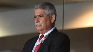 This board have created the associative, financial and sporting stability which has allowed the return to football conquers. A Bola Luis Filipe Vieira Deu Forca A Equipa Mas Ficou No Seixal Video Benfica