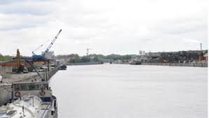 De door het grondwettelijk hof gewezen arresten waarbij beroepen tot vernietiging verworpen worden, zijn bindend voor de rechtscolleges wat de door die arresten beslechte rechtspunten betreft. Haven Van Brussel Stapt Naar Grondwettelijk Hof Om Wet Te Ve Brussel Het Nieuwsblad Mobile