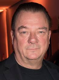 Peter Kurt's Instagram, Twitter & Facebook