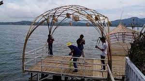 Ulasan tentang waduk darma diulas 21 juli 2016 via perangkat selular yuk kita wisata di kota kuningan, tiket masuk cukup murah, ada perahu yang bisa dianaiki wisatawan seharga 10rb. Objek Wisata Waduk Darma Kuningan Manjakan Pengunjung Banyak Spot Foto Kuliner Dan Wahana Anak Tribun Cirebon