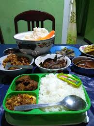 1 milik suami dan 1 milik akmal. Bekal Makan Suami Tanda Cinta Dan Sayangnya Istri Halaman 1 Kompasiana Com