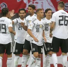 Discover everything you want to know about mesut özil: Erdogan Telefoniert Mit Ozil Ich Kusse Seine Augen Welt