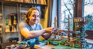 Hamish blake is happy to admit that he was a tad … apprehensive when he was asked to host a new show about people building lego. Julien 26 Dingt Mee Naar De Titel Van Lego Master Het Gebeurt Dat Ik Maanden Niets Bouw Maar Dan Weer Dagenlang 5 Tot 7 Uur In Mijn Lego Kamer Zit Gent Pzc Nl