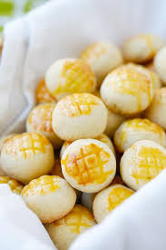 This sticky cake is china's most famous cake, traditionally fed to the chinese kitchen god so he will report favorably on a family's behavior when he returns to. 15 Best Chinese New Years Desserts Nomlist
