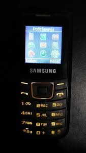 SAMSUNG E1100 NA PRODAJU