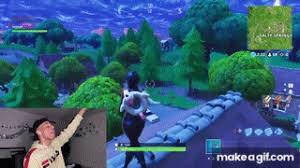 Instant sound effect button of fortnite death sound earrape. Larray Fortnite Death On Make A Gif
