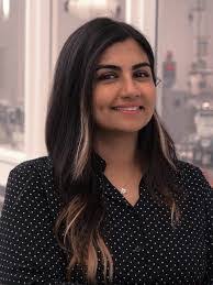 Lili Wilson's Instagram, Twitter & Facebook