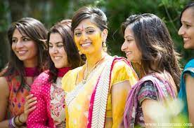 Photo Indian Wedding Portrait Pithi Haldi Bride Indian Wedding Photography Indian Wedding Ceremony Haldi Ceremony