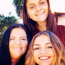 Armanda Lee Gancerez, 48 Armanda Lee Gancerez died March 16, 2025. She was  born August 18, 1976 in Okeechobee, Florida. A lifetime resident of  Okeechobee, she liked sitting outside with her family.