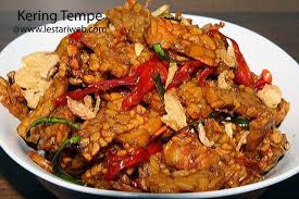 Tempe or tempeh is an indonesian soybean cake. Rezepte Aus Indonesien Fritiertes Tempeh