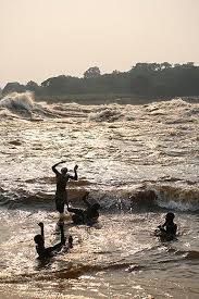 The basin covers 4 million km2. Evolution In The Deepest River In The World Science Smithsonian Magazine