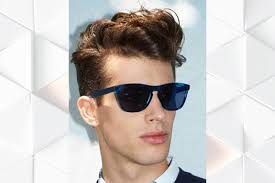The quiff is a classic men's hairstyle that will never go out of fashion. How To Style A Quiff Hairstyle 14 Best Quiff Hairstyle For Men Be Beautiful India