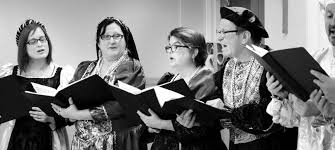 Something about the holidays brings people together. That certainly goes  for the Fremont Symphony's upcoming “Holiday Pops!