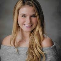 Heidi Mucha's Instagram, Twitter & Facebook