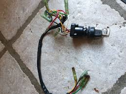 Der gebläsemotor leistet in schaltstufe 4 etwa 200w. Original Yamaha Zundschloss Aussenborder Schaltbox 703 In Niedersachsen Obernkirchen Bootszubehor Kaufen Ebay Kleinanzeigen