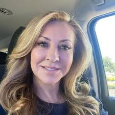 Cheryl Denham's Instagram, Twitter & Facebook