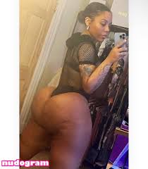 Sgreyy  Shy Grey  therealsgreyy  u51702617 Фото утечки OnlyFans  обнаженная №2 - Nudogram v2.1