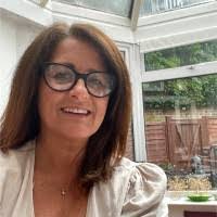 Sharon Karpinski's Instagram, Twitter & Facebook