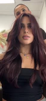 Hello all, I am looking to ask hairstylist if it's possible to achieve the cherry  brown hair color from black box dye hair ? Any who can achieve please let  me know