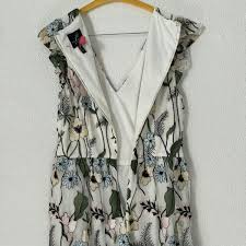 Vestido Adrianna Papell formal blanco con flores color pastel