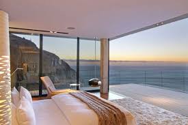 Breathtaking Villa Incorporating Boulders In Its Design Grande Chambre Moderne Maison Design Belle Chambre