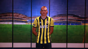 Tümü | bugün sorunsallar (1). Fenerbahce Szalai Yi Renklerine Bagladi Tr Beinsports Com