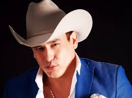 Qué fue de Mariano Barba? el romántico grupero e intérprete de la canción  “Aliado del tiempo”