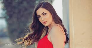 Let us find all the top of nasreen tavi songs and lyrics in this application. Ø¬Ù„Ø³Ø© ØªØµÙˆÙŠØ± Ø¬Ø¯ÙŠØ¯Ø© Ù„Ù€ Ù†Ø³Ø±ÙŠÙ† Ø·Ø§ÙØ´ ØªØ«ÙŠØ± Ø§Ù„Ø¬Ù…Ù‡ÙˆØ± Ø¨Ø¹Ø¯ Ø¸Ù‡ÙˆØ± Ù…Ù†Ø§Ø·Ù‚ Ø­Ø³Ø§Ø³Ø© ØµÙˆØ± ØªØ±ÙŠÙ†Ø¯