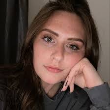 Shelby Hammond's Instagram, Twitter & Facebook