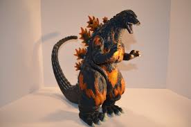 Enraged and bereaved, godzilla's meltdown begins to accelerate, but destoroyah returns, brutally attacking godzilla. Marmit 2012 Very Rare Lottery Burning Meltdown Godzilla 1995 Clawmark Toys