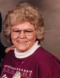 Theresa Beste's Instagram, Twitter & Facebook