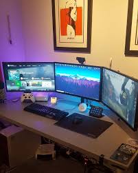 I've gathered a bunch of cool ps4 tech that you can add to your ps4 gaming setup! By Admuptwitch Follow Me For Daily Setup Photos Turn On Your Notifications Dm Me For Business Inquiries Be Sure To Check My Friends Pcgaming Setup Premium T Video Game Rooms Game Room Design
