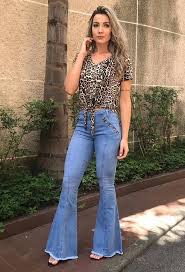 Calça Jeans Que Está Na Moda 2020 Calca Tamara Max Flare Bell Bottom Jeans Outfit Flare Jeans Style Fashion
