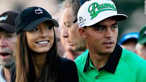 Jordan spieth girlfriend 8458 gifs. Masters 2015 Jordan Spieth Romps To First Major Win Cnn