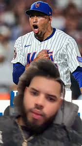 Qué es lo qué? ¿Qué es lo qué? Un recuerdito para mis compadres  @AlvaritoMorales y @orlandoduke26 Espero sigan usando ese vasito con un  hielos y su bebida refrescante Entonchi!? #VamoAhí #mlb #baseball #