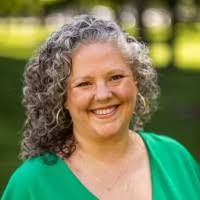 Megan Peterson's Instagram, Twitter & Facebook