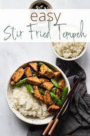 This Easy Stir Fried Tempeh Recipe Is Vegan And Ready In Just 15 Minutes Serve With Rice For A Healthy Plant Bas Tempeh Stir Fry Easy Healthy Recipes Stir Fry