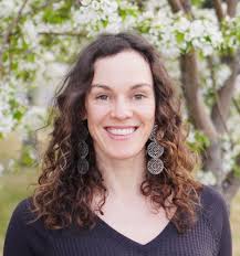 Nicole Baran's Instagram, Twitter & Facebook