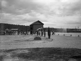 == leven en werk == christian eriksson was de vader van de beeldhouwer liss. Arvika Kommun 178400 003450 Utstallning