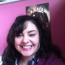 Lori Rieder's Instagram, Twitter & Facebook