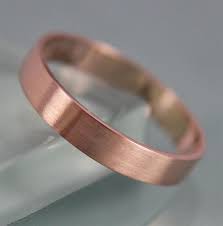 Rose Gold Ring 14 K Massiv Geburstet Rose Gold 4 Mm X 1 Mm Etsy Wedding Rings Rose Gold Mens Gold Wedding Band 14k Rose Gold Wedding Band