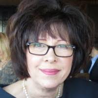 Suzanne Gillespie's Instagram, Twitter & Facebook