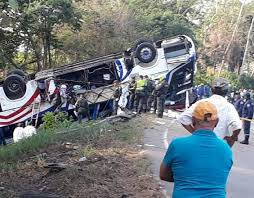 Evolución del nº de accidentes y de víctimas en accidente en córdoba 42 grafica 23: Accidente De Transito En Cordoba Deja Cinco Muertos Y 16 Heridos