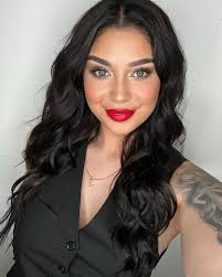 Madison Reardon's Instagram, Twitter & Facebook