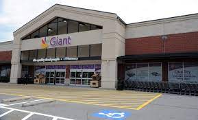 Giant food stores, llc is an american supermarket chain that operates stores in pennsylvania, maryland, virginia and west virginia under you have to choose helpline extension for card balance. How To Check Your Giant Foods Gift Card Balance