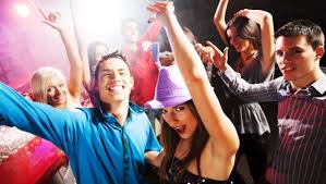 ¡subirás al ring para enfrentarte a boxeadores y luchadores y librarás a la ciudad de delincuentes con el increíble poder de tus puños! 9 Juegos De Fiesta Para Adolescentes Gottamentor
