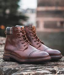 Codes promo, ventes flash, livraison offerte, trouvez le produit de vos rêves à prix réduit ! Selection Bottines Homme Automne Hiver 2020 Guide Complet