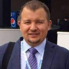 Bronwyn Agrios's Instagram, Twitter & Facebook