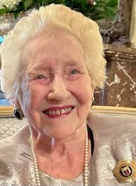 Condolences! Been knowing Winston Bryant for years. Know him as a softball  player and boy couldn't he sang.