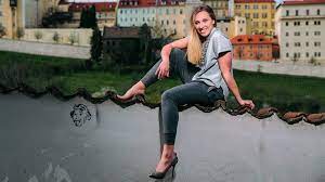 90'+3' second half ends, canada 0, czech republic women 0. Chtela Bych Mit Vic Modrin Rika Mlada Youtuberka A Fotbalistka Idnes Cz